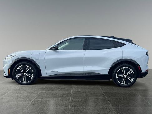 Used 2023 Ford Mustang Mach-E Premium image 4