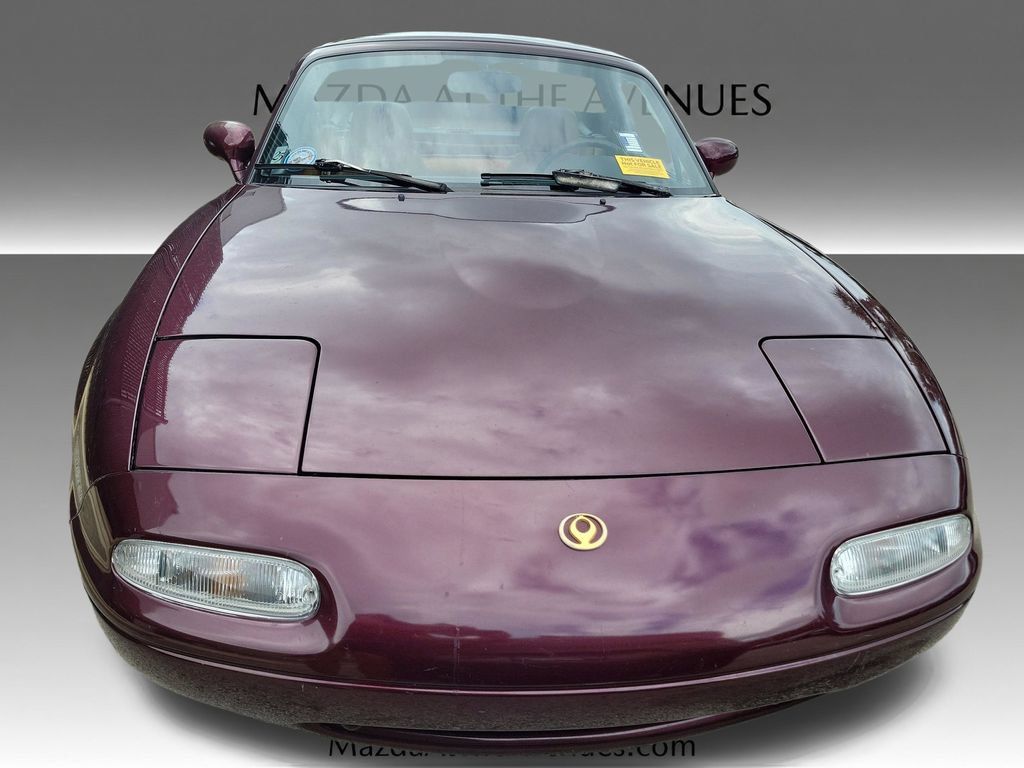 Used 1995 MAZDA MX-5 Miata RWD image 5