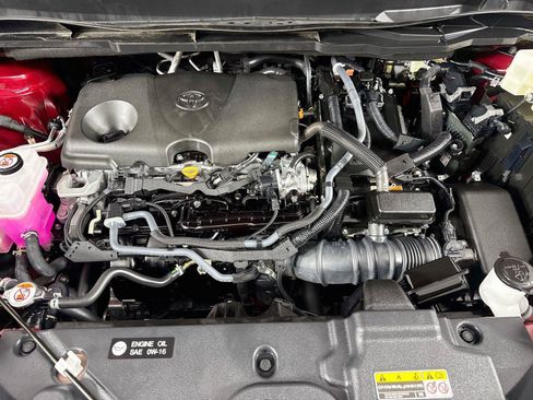 Certified 2026 Toyota Sienna XLE FWD image 46