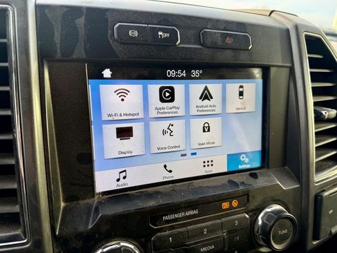 Used 2019 Ford F250 XLT w/ Snow Plow Prep Package image 22