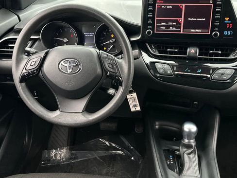 Used 2019 Toyota C-HR LE FWD image 16