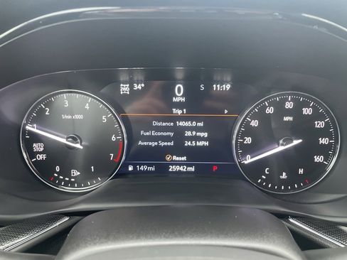 Used 2023 Buick Envision Essence image 14