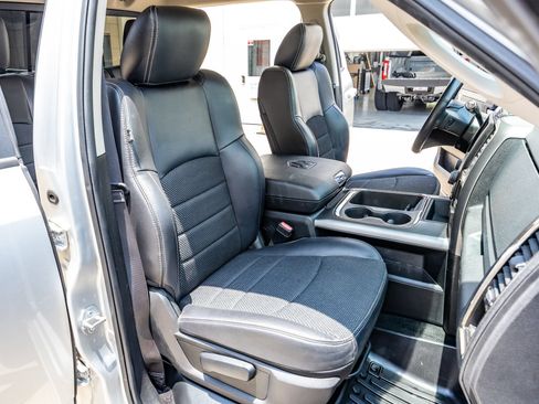 Used 2018 RAM 2500 Lone Star w/ Sport Appearance Group AWD/4WD image 29
