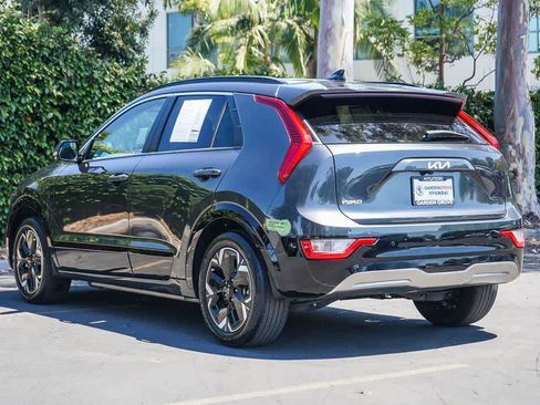 Used 2023 Kia Niro Wind FWD image 4
