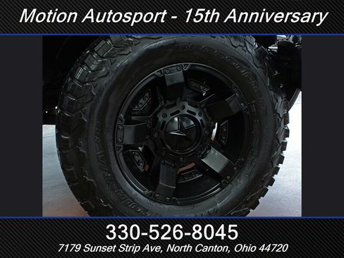 Used 2018 Jeep Wrangler Unlimited Sahara w/ Uconnect 4C Nav & Sound Group AWD/4WD image 54
