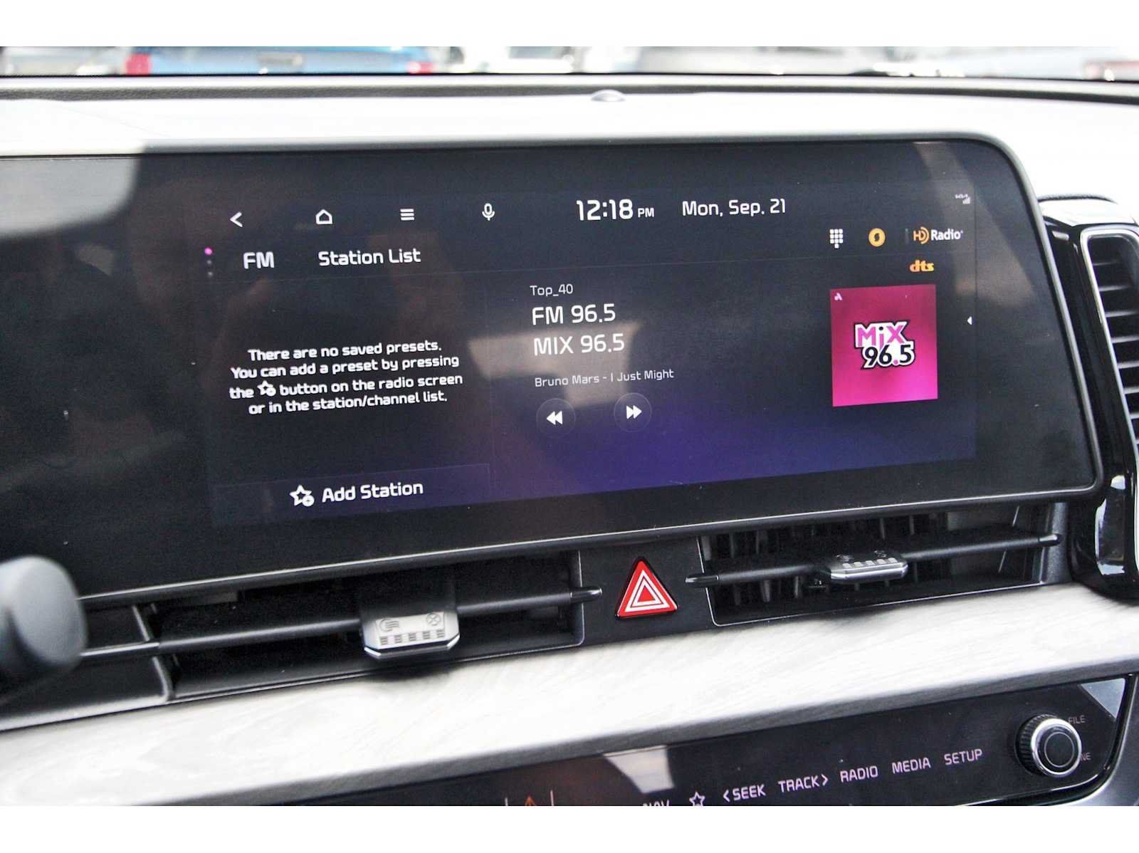 Used 2025 Kia Sportage X-Line AWD/4WD image 22