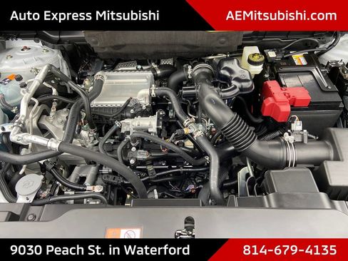 New 2026 Mitsubishi Outlander ES image 8