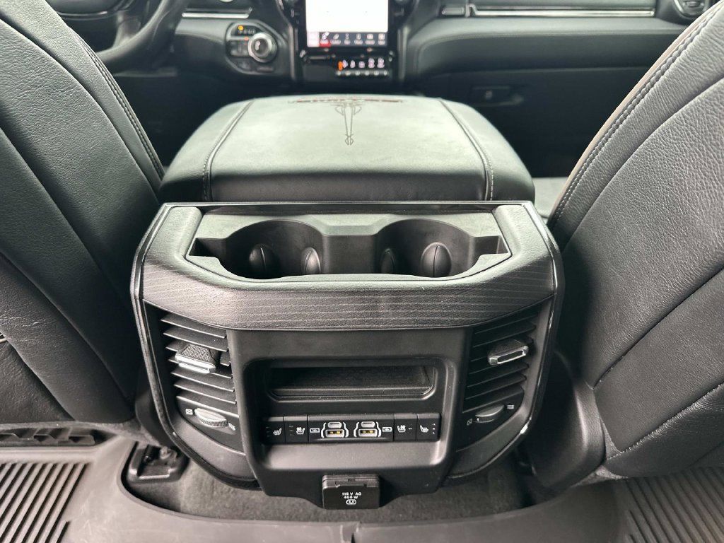 Used 2022 RAM 1500 Limited AWD/4WD image 14