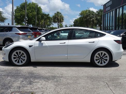 Used 2023 Tesla Model 3 Standard Range RWD image 16