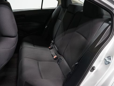 Certified 2025 Toyota Corolla LE image 26