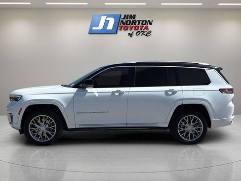 Used 2023 Jeep Grand Cherokee L Summit w/ Luxury Tech Group V AWD/4WD image 8
