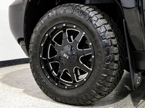 Used 2013 Chevrolet Avalanche LT w/ Suspension Package, Off-Road image 63