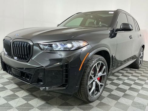 New 2026 BMW X5 xDrive40i w/ M Sport Package image 2