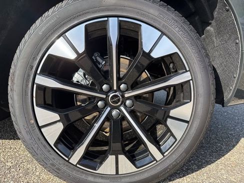 New 2026 Volvo XC60 B5 Plus w/ Protection Package Premier image 5