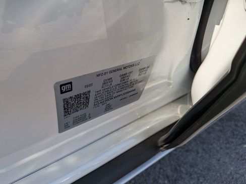 Certified 2023 Buick Enclave Avenir FWD image 34