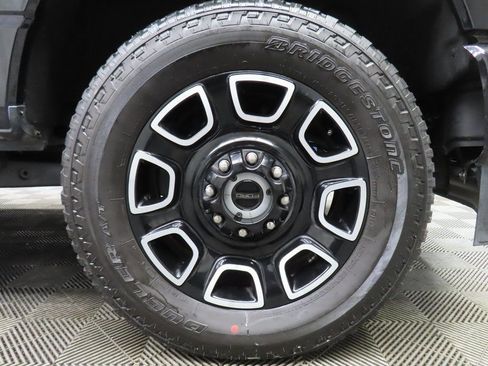 Used 2025 Ford F250 Platinum image 8