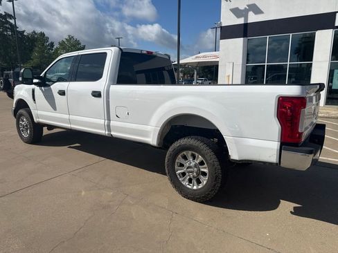 Used 2017 Ford F350 XLT w/ FX4 4x4 Off Road Package image 6