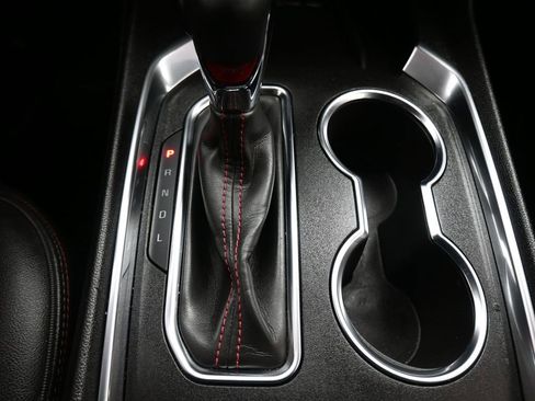 Used 2023 Chevrolet Traverse RS image 30