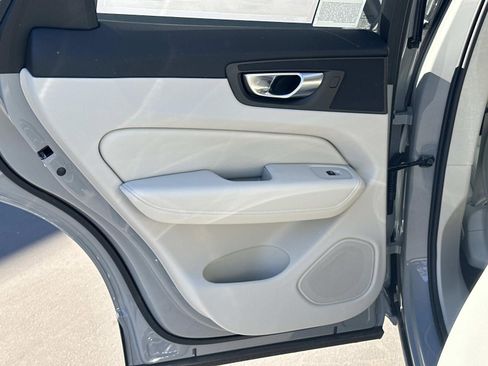 New 2026 Volvo XC60 B5 Ultra w/ Climate Package image 16