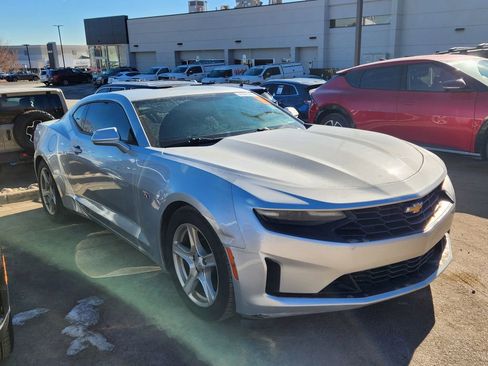 Used 2019 Chevrolet Camaro LT image 11