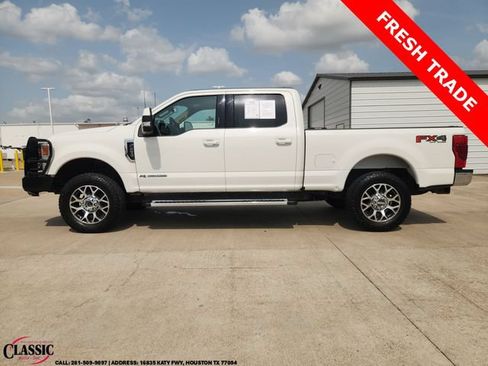 Used 2022 Ford F250 Lariat w/ Lariat Value Package AWD/4WD image 4