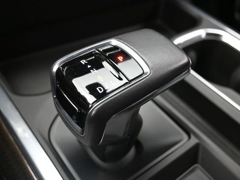 Used 2022 Chevrolet Silverado 1500 RST image 22