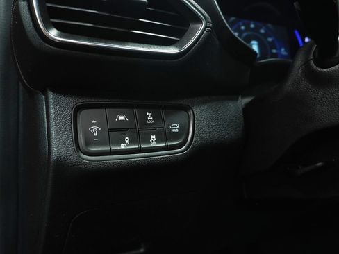 Used 2019 Hyundai Santa Fe AWD image 25