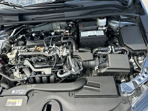Used 2024 Toyota Corolla LE FWD image 31