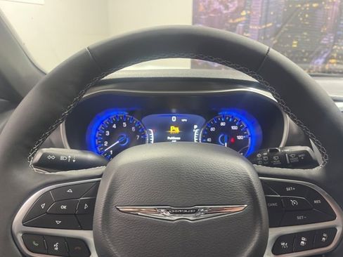 New 2026 Chrysler Pacifica Select image 11