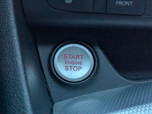 Used 2015 Audi Q3 2.0T Prestige w/ Prestige Package image 27