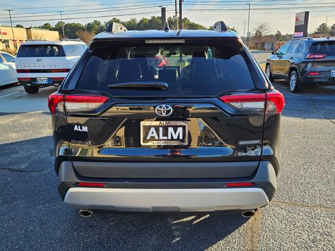 Used 2024 Toyota RAV4 Adventure image 10