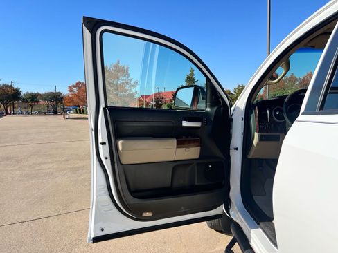 Used 2008 Toyota Tundra Limited image 11