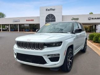 Used 2023 Jeep Grand Cherokee Summit AWD/4WD video 1