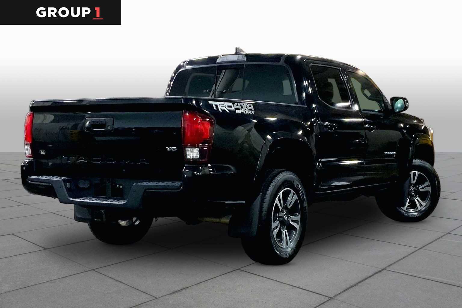 Certified 2019 Toyota Tacoma TRD Sport w/ Technology Package AWD/4WD image 13