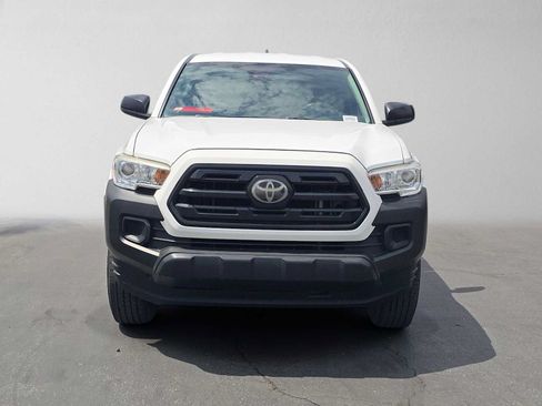 Used 2019 Toyota Tacoma SR RWD image 14