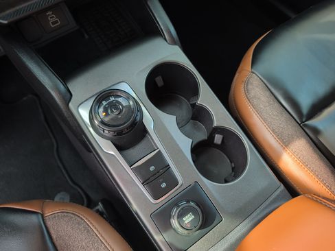 Used 2025 Ford Bronco Sport Outer Banks AWD/4WD image 26