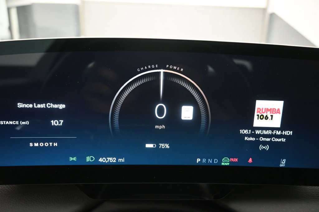 Used 2023 Lucid Air Touring AWD/4WD image 26