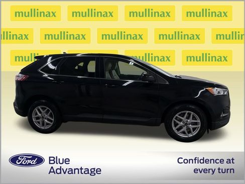 Certified 2021 Ford Edge SEL w/ Convenience Package AWD/4WD image 2