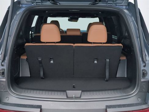 New 2026 Hyundai Santa Fe Limited FWD image 14