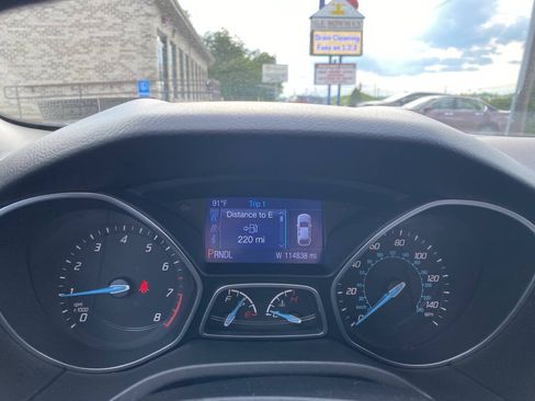 Used 2014 Ford Focus S FWD image 24