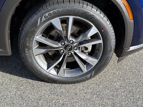 Used 2023 INFINITI QX60 Luxe image 7