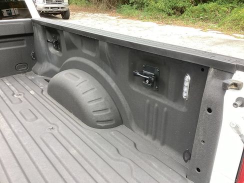 Used 2020 Ford F250 Lariat AWD/4WD image 15