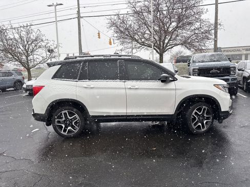 Certified 2023 Honda Passport Elite image 38