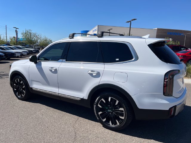 Used 2024 Kia Telluride SX Prestige w/ Towing Package AWD/4WD image 18