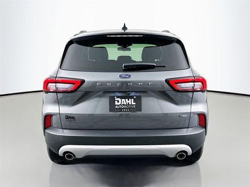 New 2026 Ford Escape SE FWD image 6