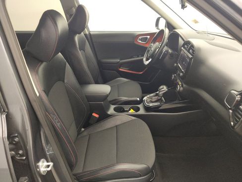 Used 2020 Kia Soul GT-Line Turbo FWD image 21