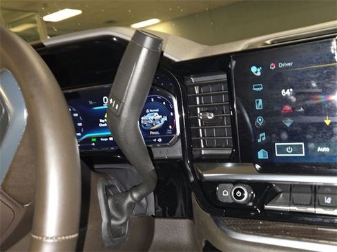 Used 2024 Chevrolet Silverado 2500 LT w/ All Star Edition image 20