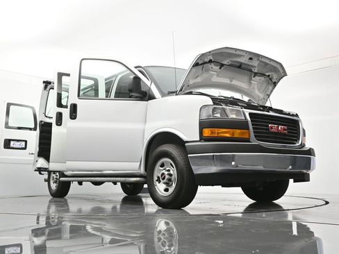 Used 2024 GMC Savana 2500 w/ Driver Convenience Package RWD image 45