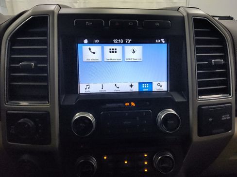Used 2018 Ford F150 Lariat w/ Equipment Group 502A Luxury AWD/4WD image 25
