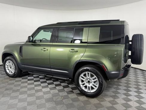 New 2026 Land Rover Defender 110 S AWD/4WD image 4